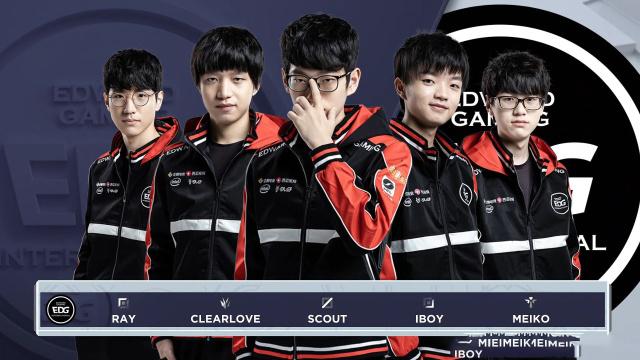 板球的争夺 板球的争夺