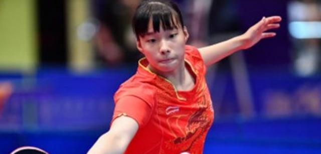 他的父母透 他的父母透