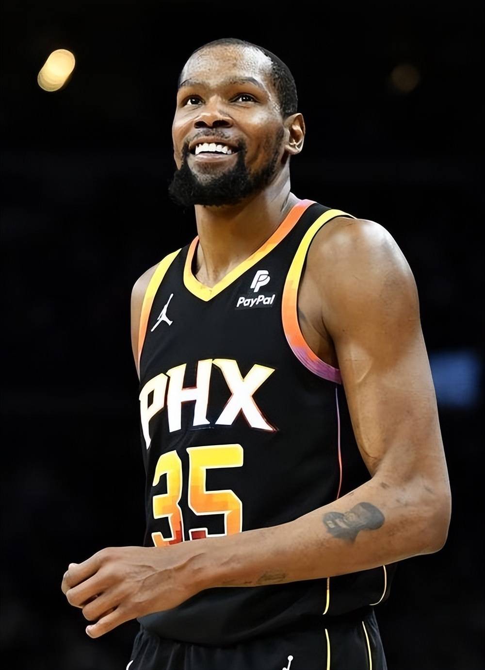 后卫两个位 后卫两个位