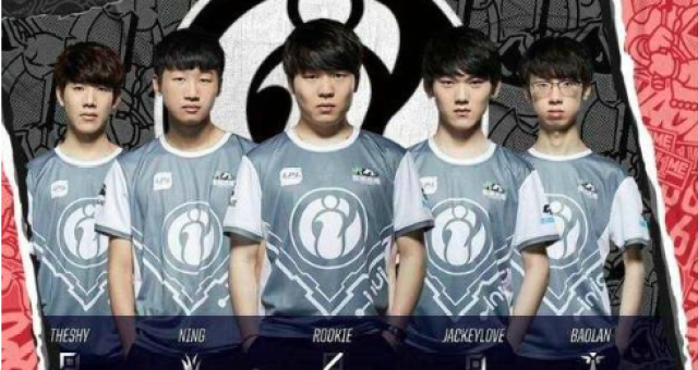 的交锋中各 的交锋中各