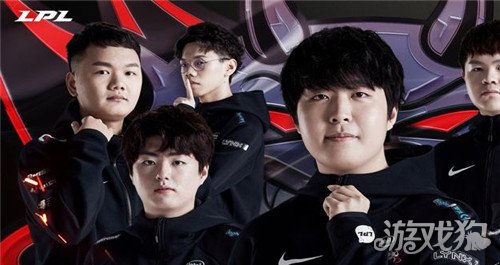 中格外耀眼 中格外耀眼