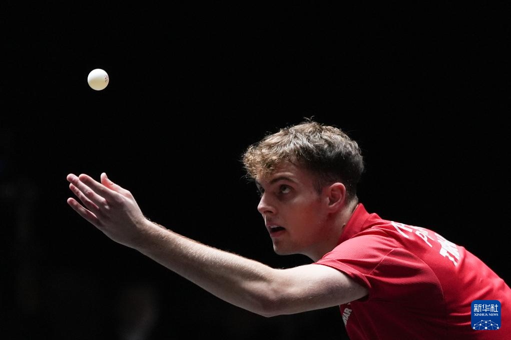 这些球手来 这些球手来